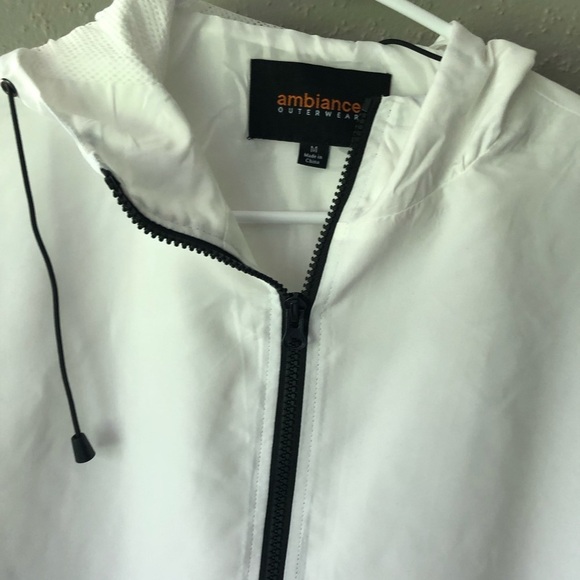 Black and white jacket - Picture 3 of 7